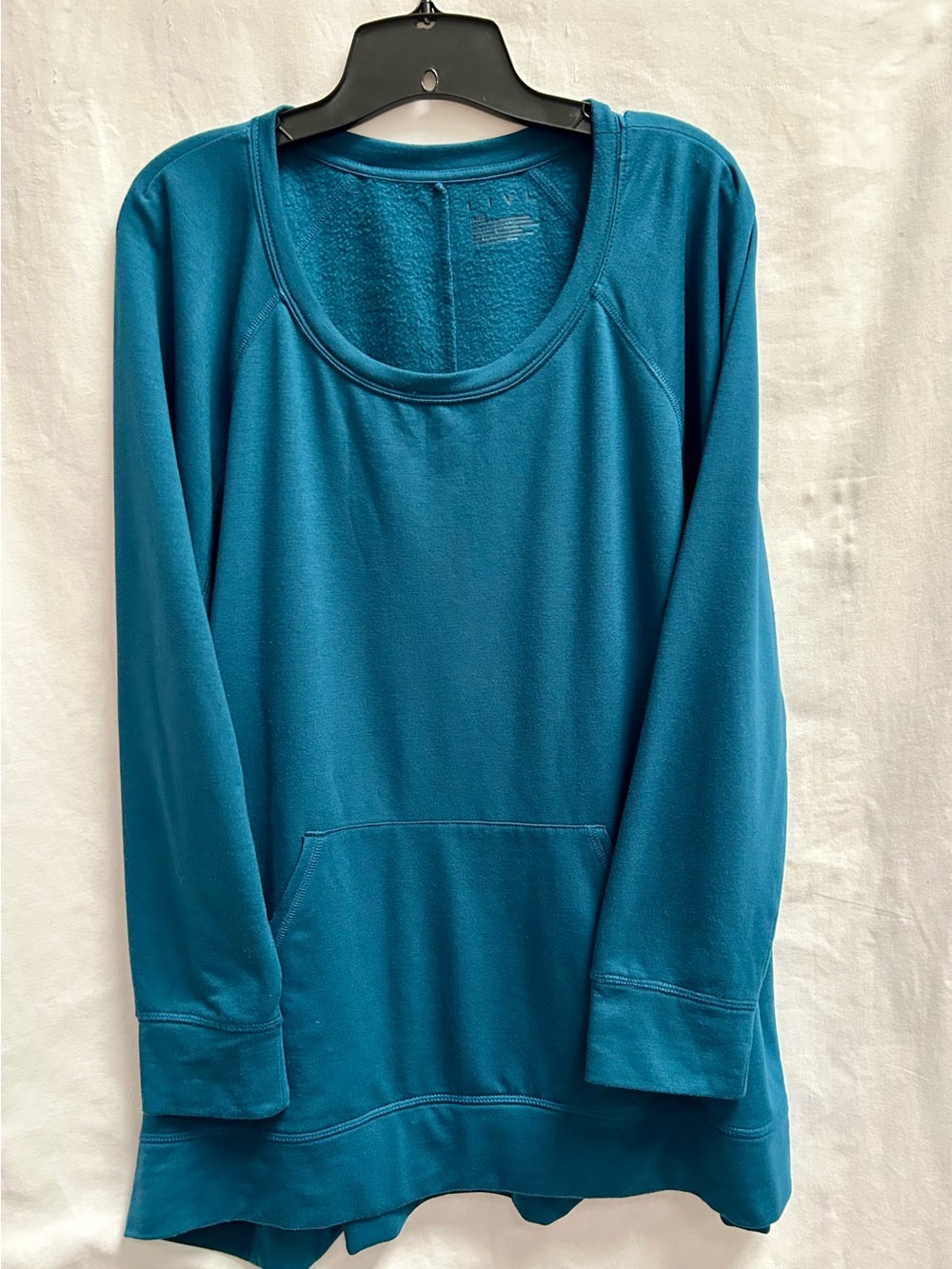 LIVI COLLECTION BY LANE BRYANT WOMEN’S PLUS SIZE TURQUOISE SCOOP NECK SWEATSHIRT